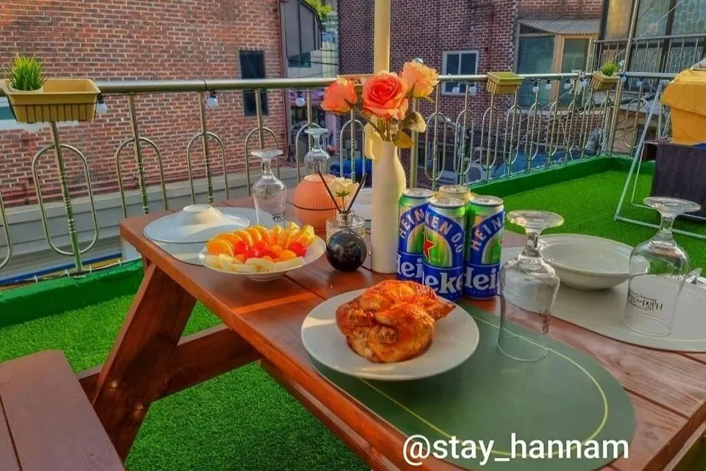 Stay Carpediem Hannam Seoul